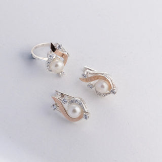 Pearl and RoseGold - Ring, Earrings