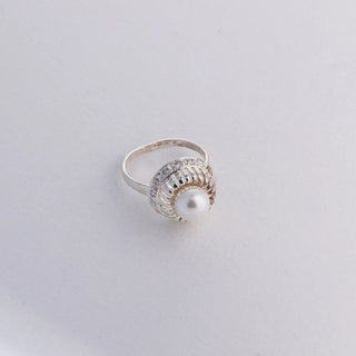 Extravagant Circle Pearl - Ring, Earrings