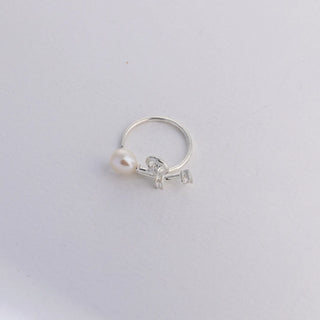 Abstract Pearl - Ring, Earrings