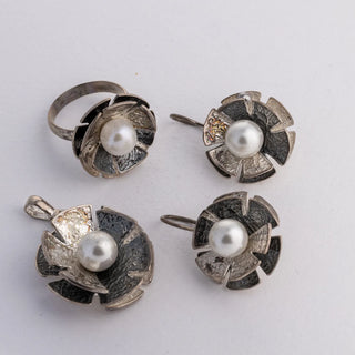 Silver Flower Pearl - Ring, Earrings, Pendant