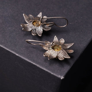 Luscious Golden Flower  - Ring, Earrings